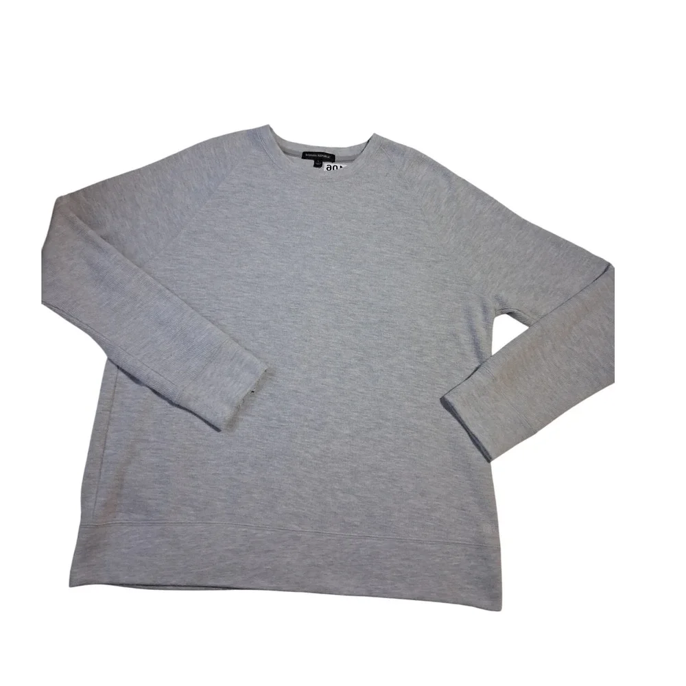 Banana Republic Waffle Knit Mens size Large Long Sleeve Grunge Preppy Casual Tee